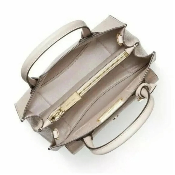 Brand New Michael Kors Mercer Medium Pocket Messenger Bag - Picture 3 of 3